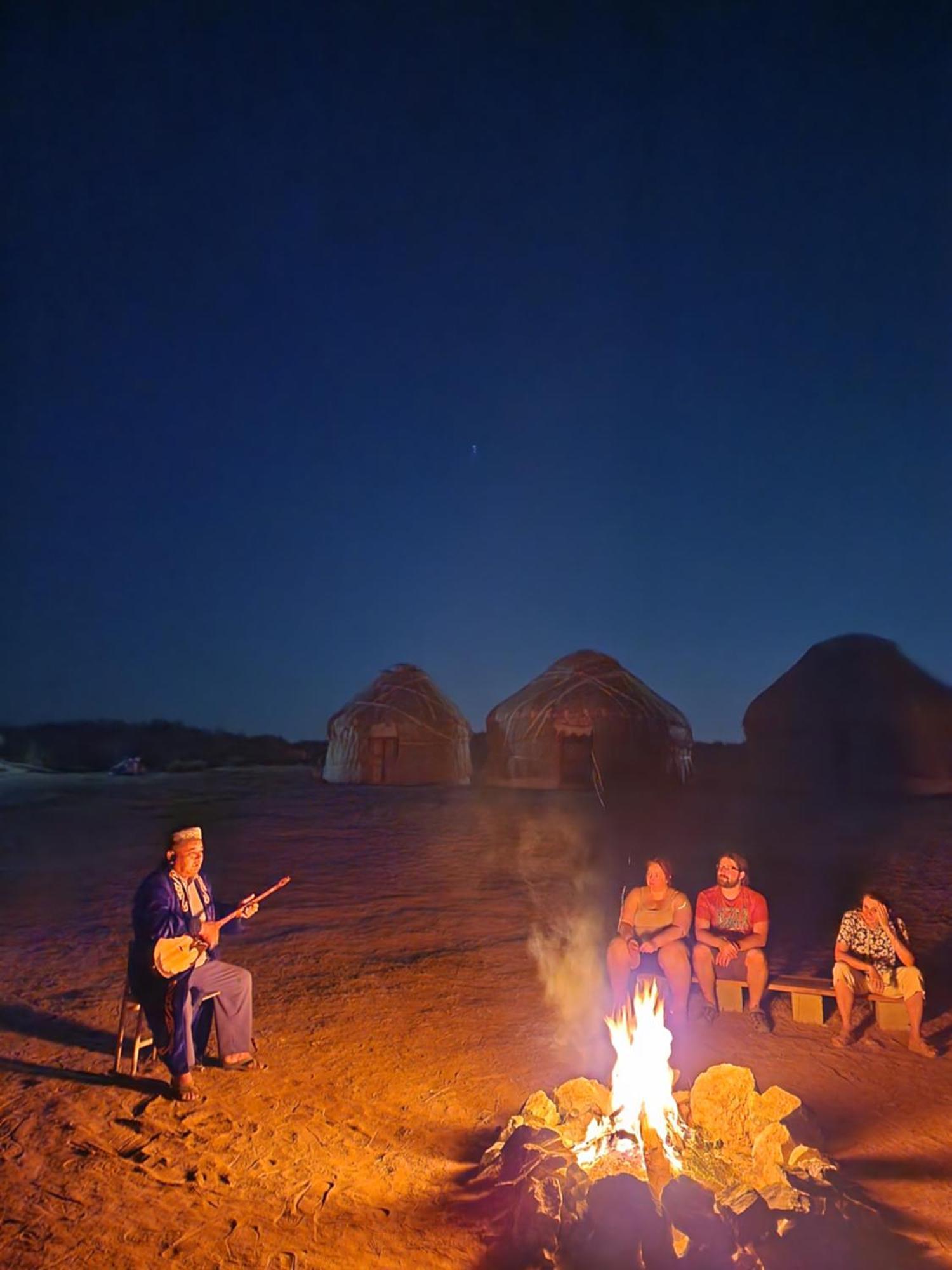 Nurota Authentic Uzbek Yurt Camp Eco-Friendly酒店 外观 照片