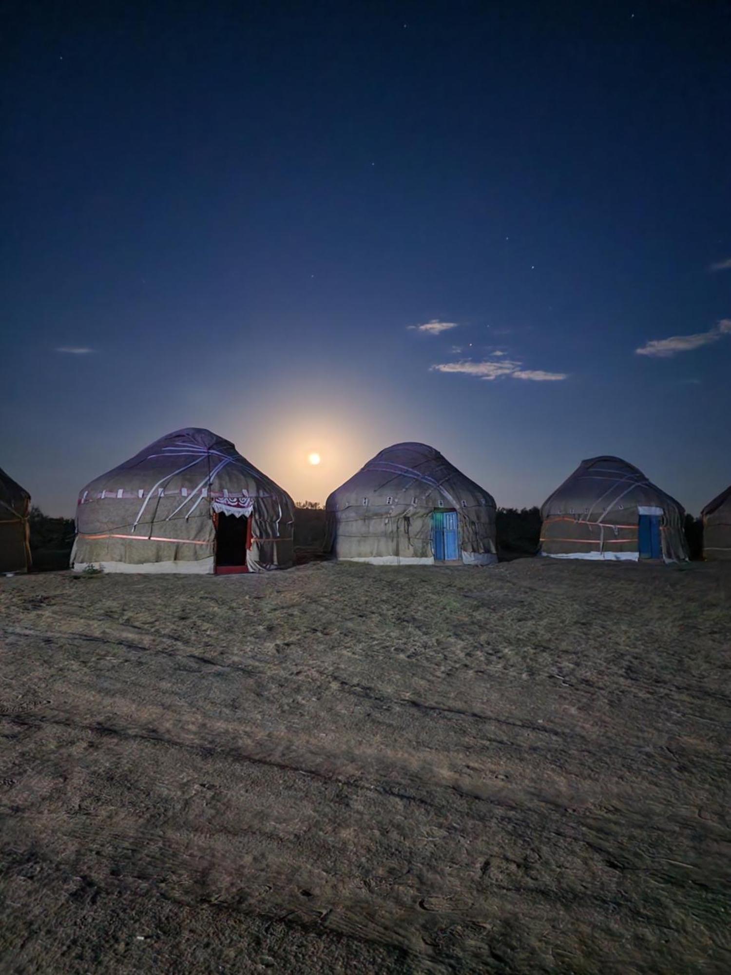 Nurota Authentic Uzbek Yurt Camp Eco-Friendly酒店 外观 照片